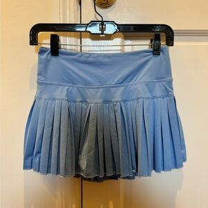 Goldhinge skirt